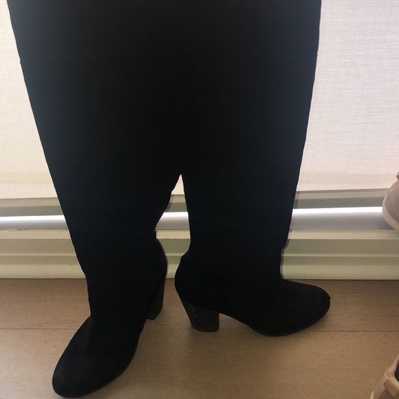 Melrose on Market boots + bonus pair